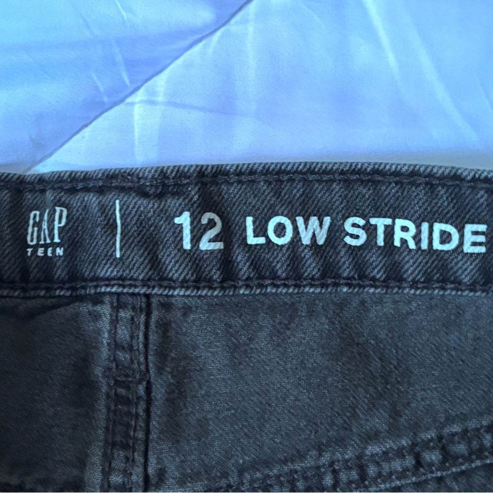 GAP Low Stride Dark Gray Jeans